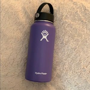 Purple Hydro flask 32 oz 💜